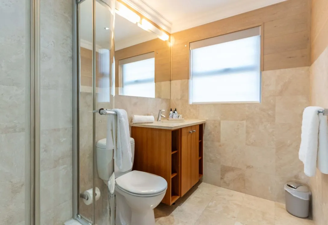 Nura-Townhouse-Camps-Bay-1-1090×750