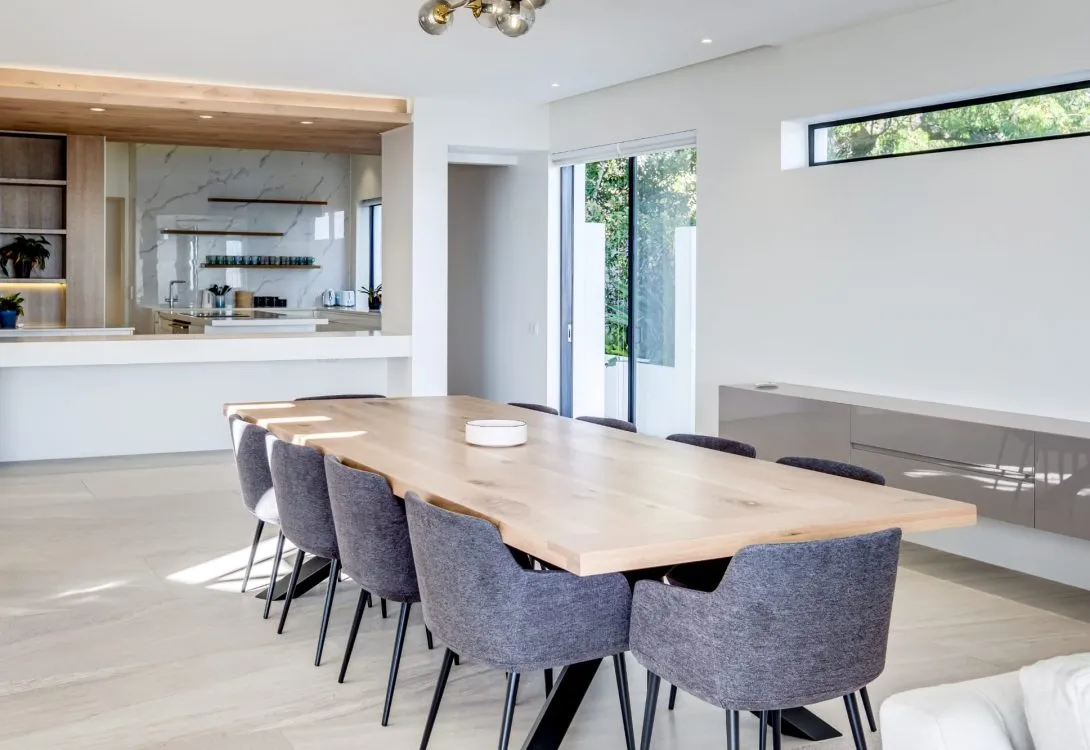 240-Ocean-View-Drive-Bantry-Bay-Villa-23-1090×750