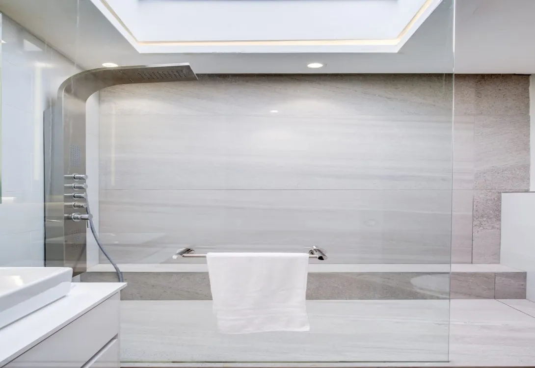 240-Ocean-View-Drive-Bantry-Bay-Villa-3-1090×750