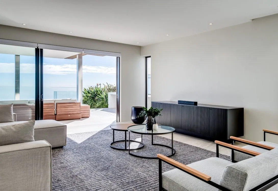 240-Ocean-View-Drive-Bantry-Bay-Villa-56-1090×750