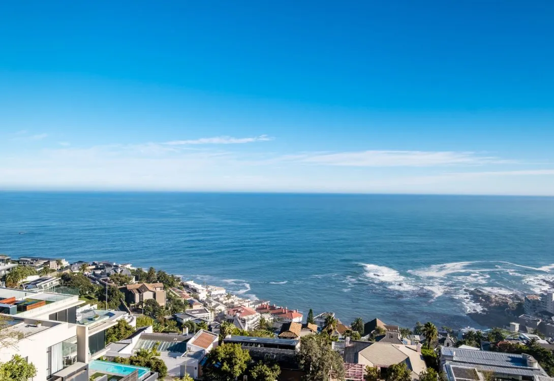 262-Ocean-View-Drive-Bantry-Bay-Villa-35-1090×750