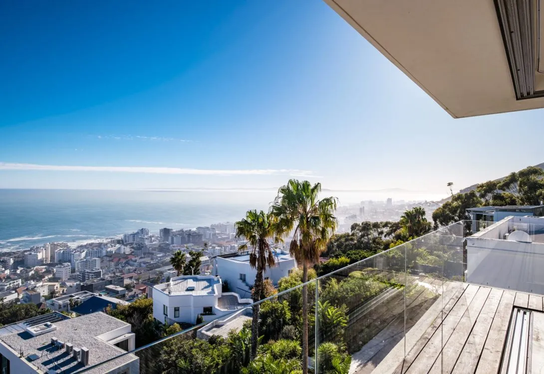 262-Ocean-View-Drive-Bantry-Bay-Villa-55-1090×750