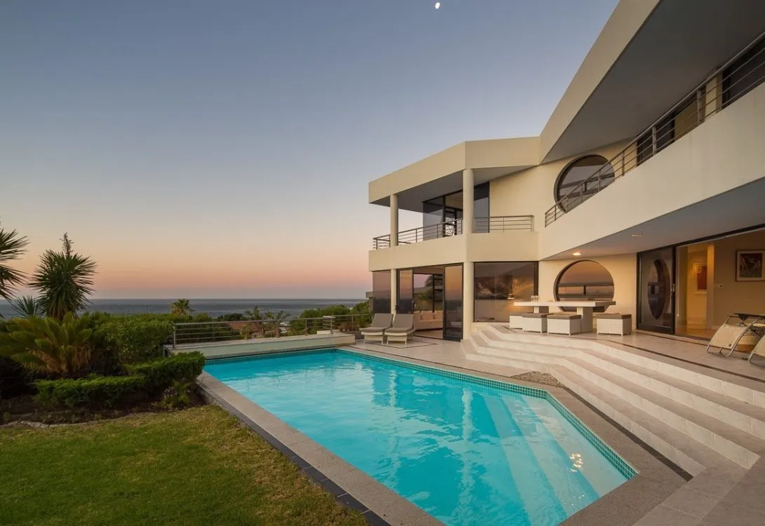 48-Sunset-Ave-Llandudno-Villa-Rental-15-1090×750