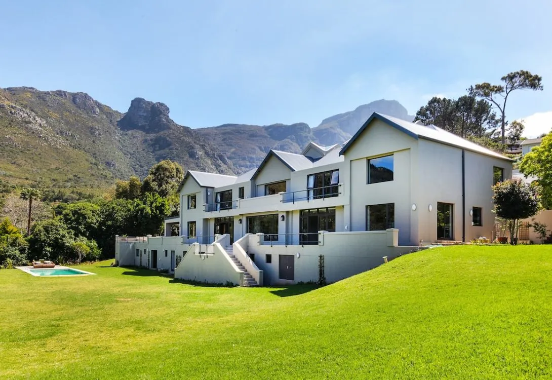 9-Montrose-Terrace-Constantia-30-1090×750