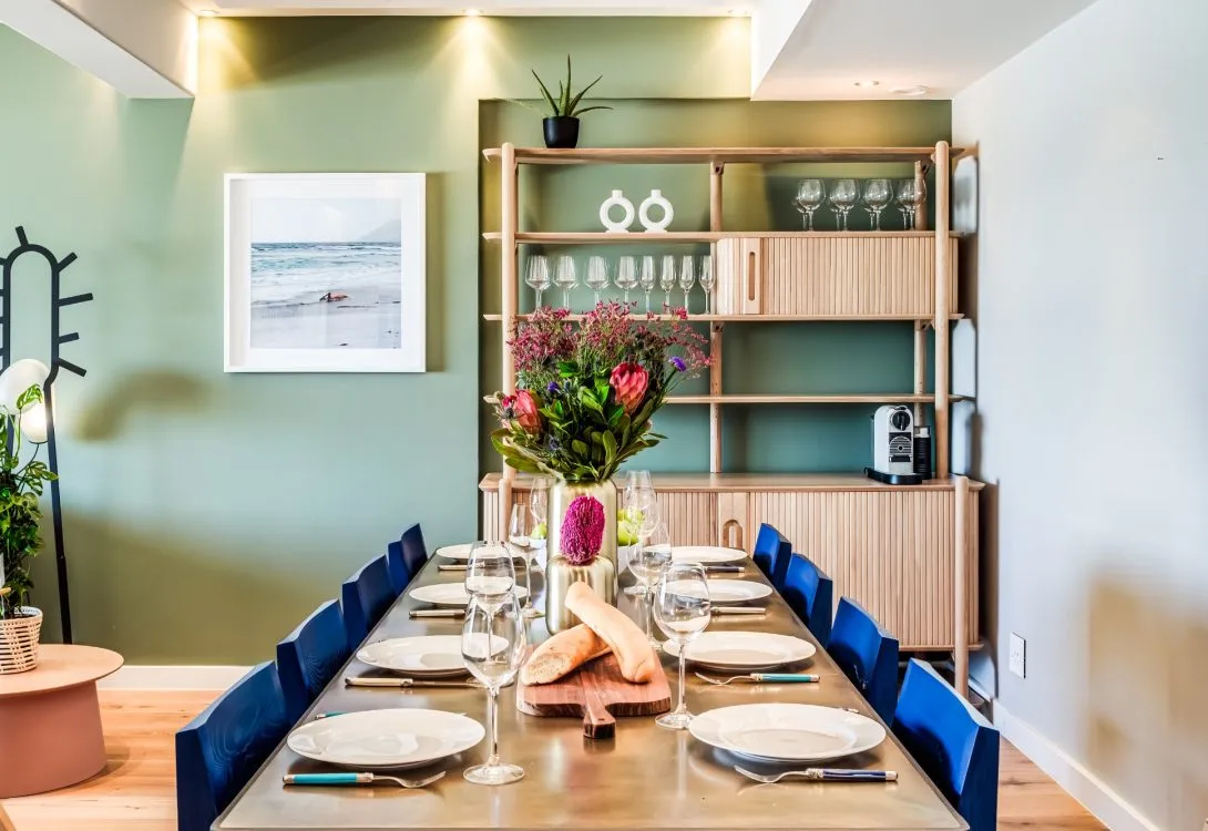 Aretzi1-Florentia-329-Beach-Road-Bantry-Bay-17-1090×750