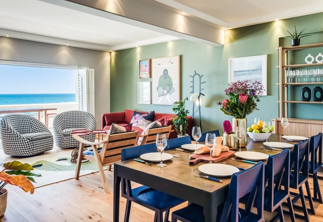 Aretzi1-Florentia-329-Beach-Road-Bantry-Bay-32-1090×750