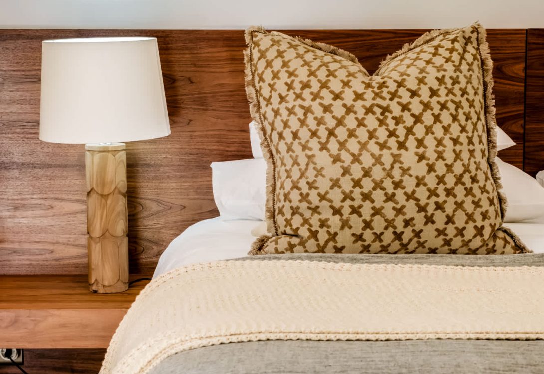 Blue-Ocean-Penthouse-Camps-Bay-Blue-Views-25-1090×750