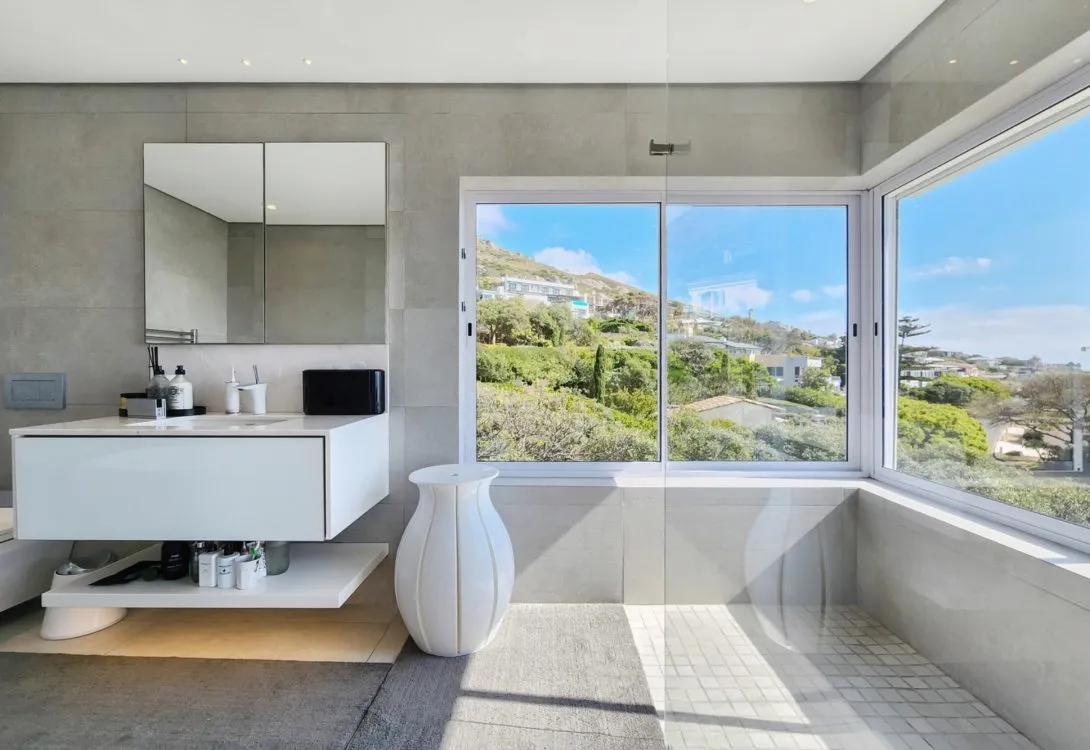 Cielo-Marr-Villa-Llandudno-17-1090×750