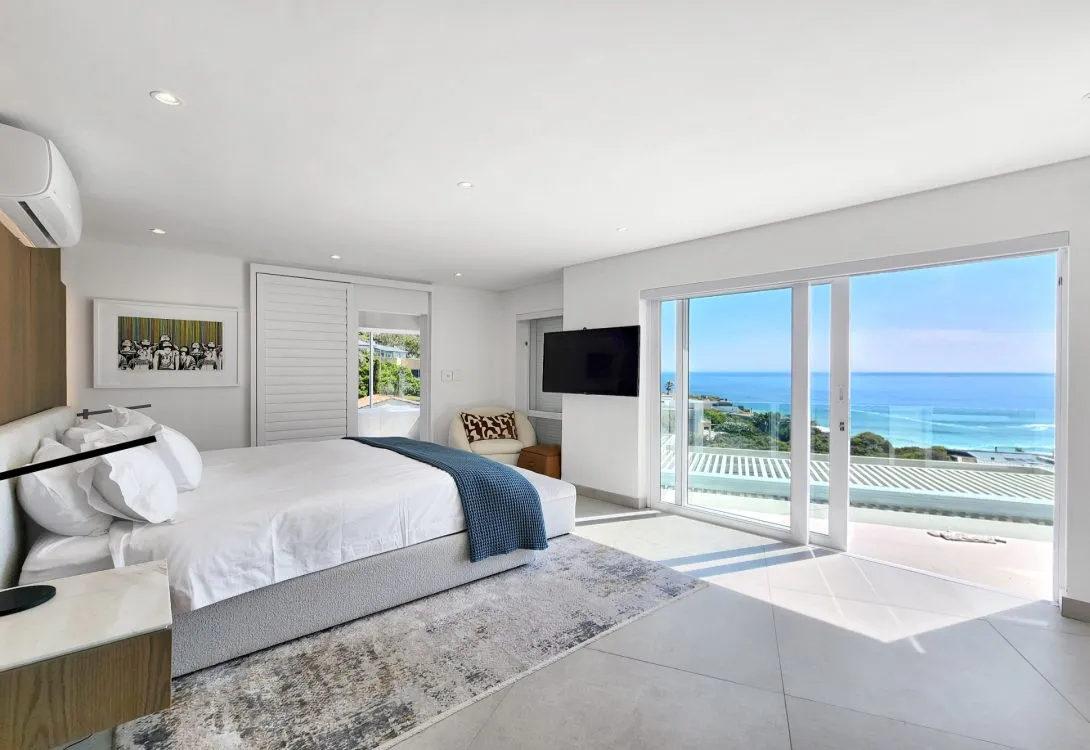 Cielo-Marr-Villa-Llandudno-26-1090×750