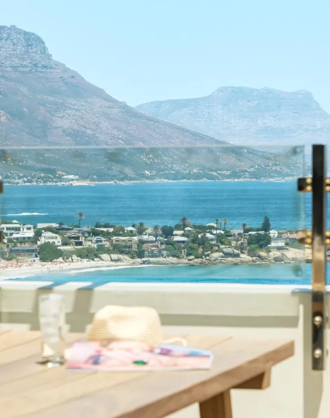 Clifton-3bed-Penthouse-Sea-Views-Dunmore-Horizons-15-675×855