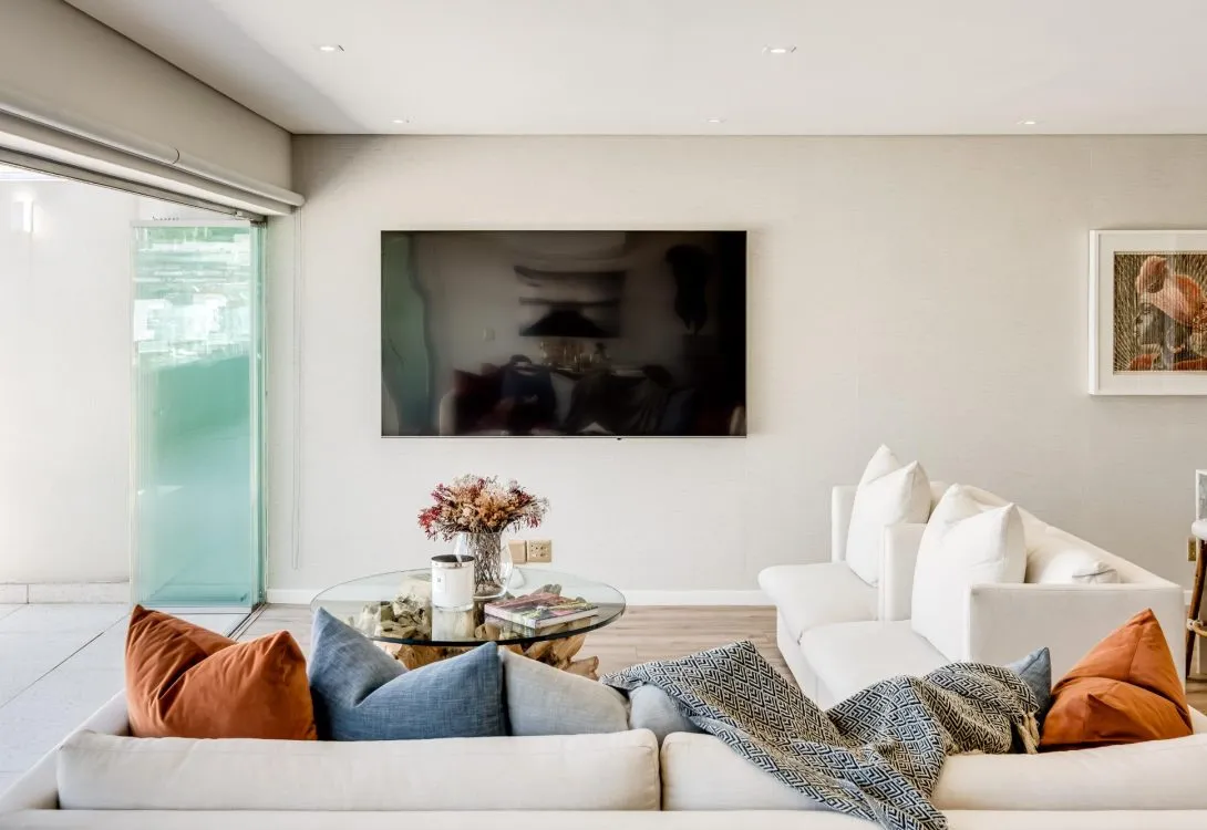 Clifton-3bed-Penthouse-Sea-Views-Dunmore-Horizons-22-1090×750