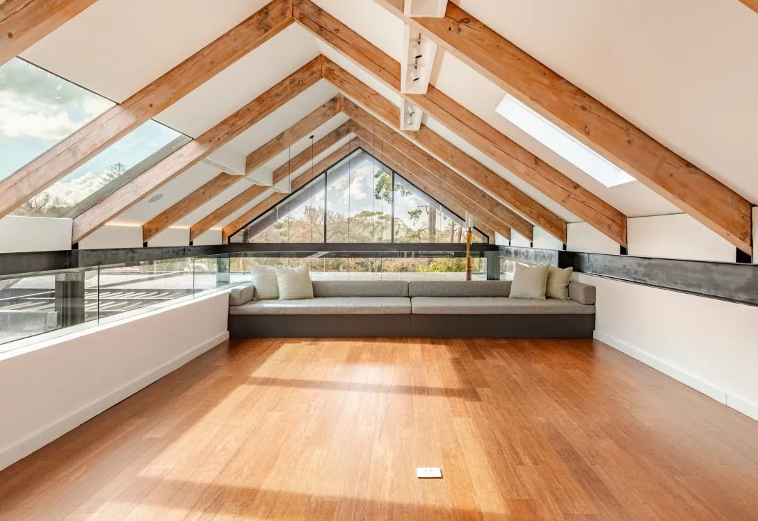 Contemporary-Luxury-Villa-in-Constantia-Number-44-26-1090×750