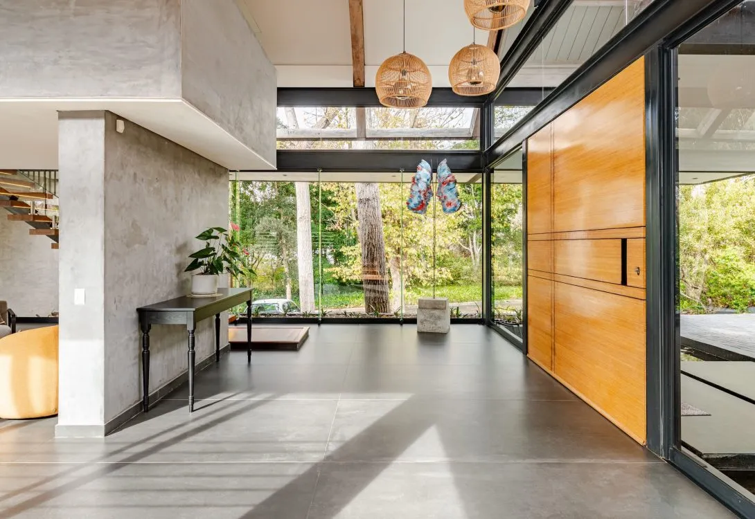 Contemporary-Luxury-Villa-in-Constantia-Number-44-42-1090×750