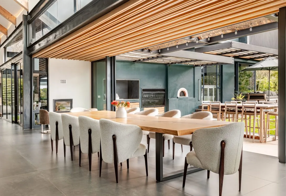 Contemporary-Luxury-Villa-in-Constantia-Number-44-48-1090×750