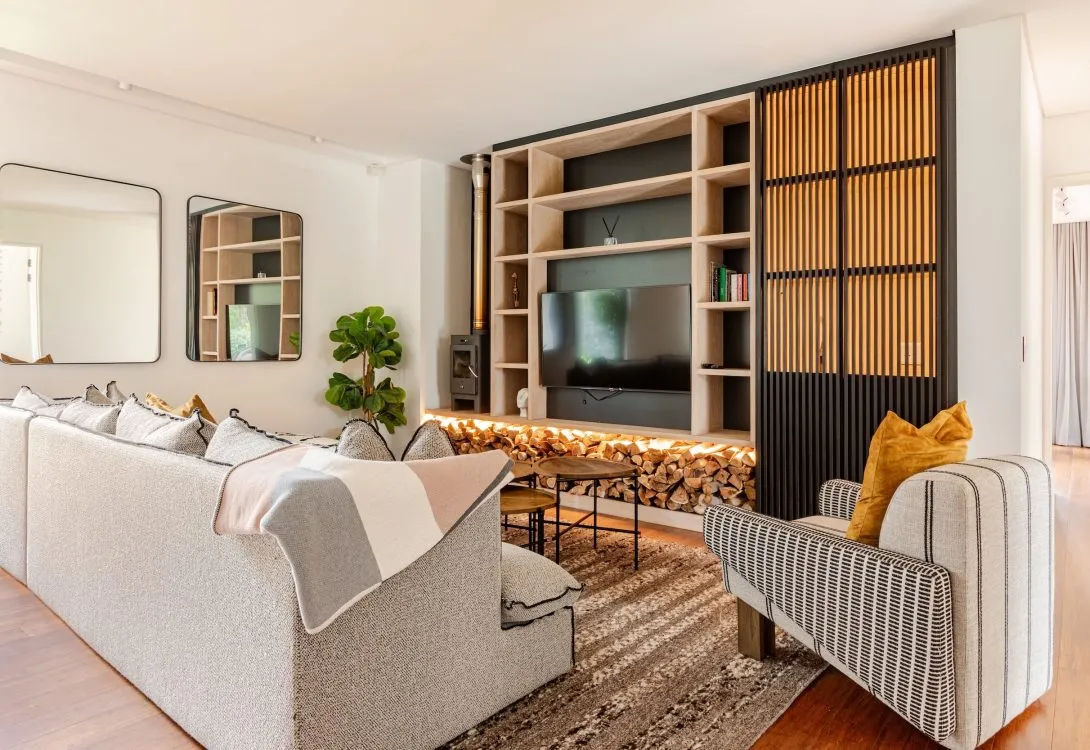 Contemporary-Luxury-Villa-in-Constantia-Number-44-52-1090×750