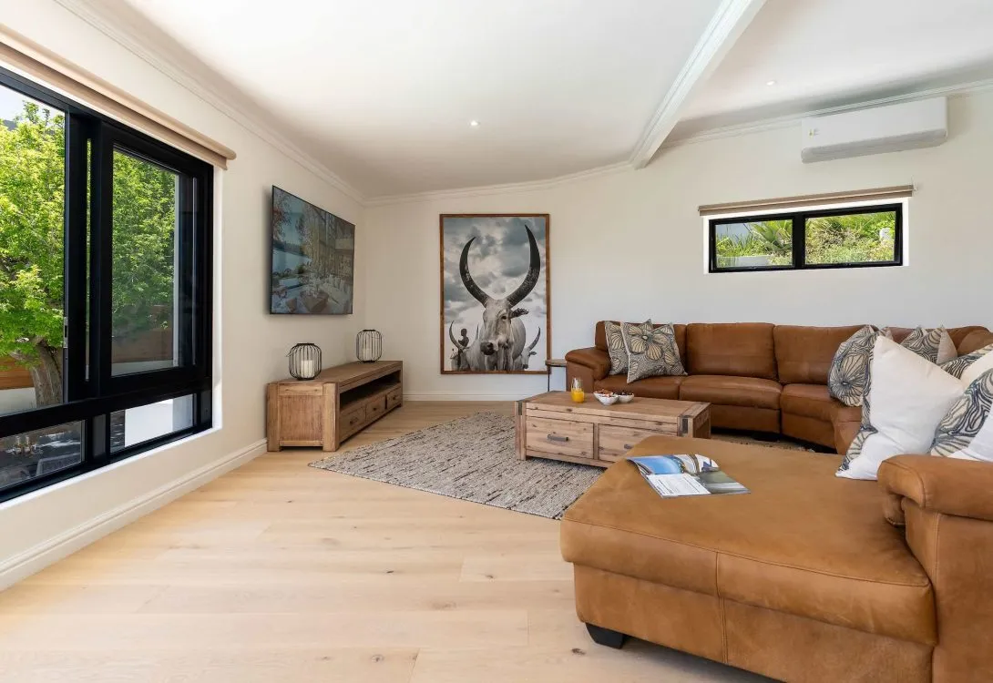 Crystal-Bay-Villa-Pool-Views-Luxury-Living-15-1090×750