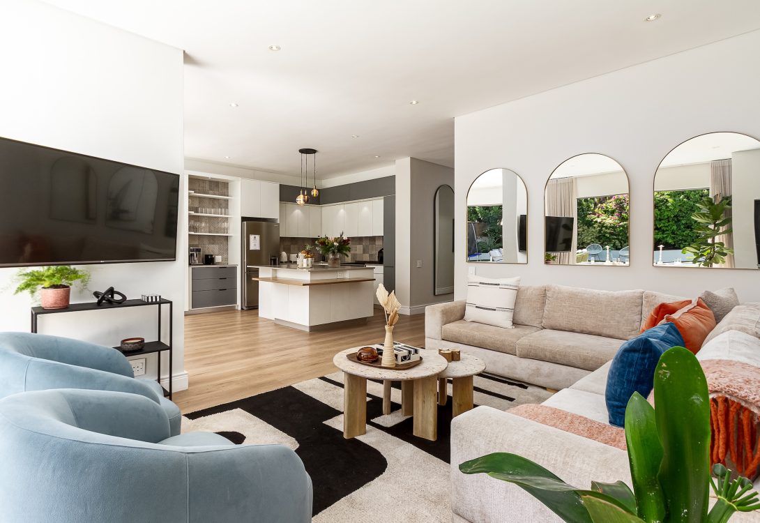 Elegant-Sea-Point-Oasis-with-Heated-Pool-0-1090×750