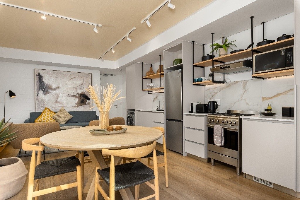 Eleve-602-Sea-Point-Apt-Views-Pool-Gym-15