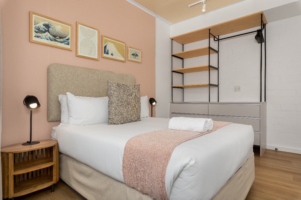 Eleve-602-Sea-Point-Apt-Views-Pool-Gym-5