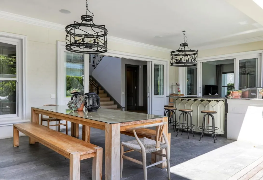 Eugene-Marais-Ave-Villa-Constantia-7-1090×750