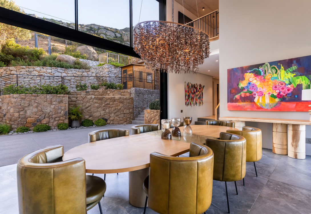 Hill-House-Heated-Infinity-Pool-Kids-Paradise-Llandudno-31-1090×750