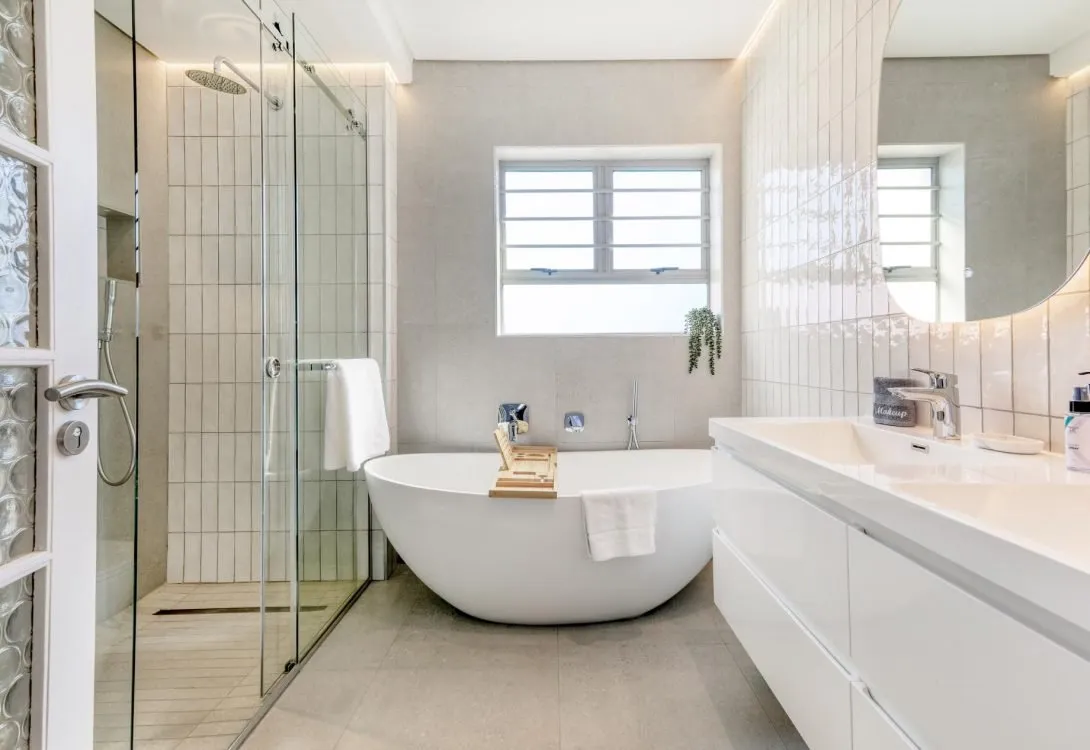 Lisburn-Duo-on-Clifton-Modern-apt-with-views-13-1090×750 – Copy