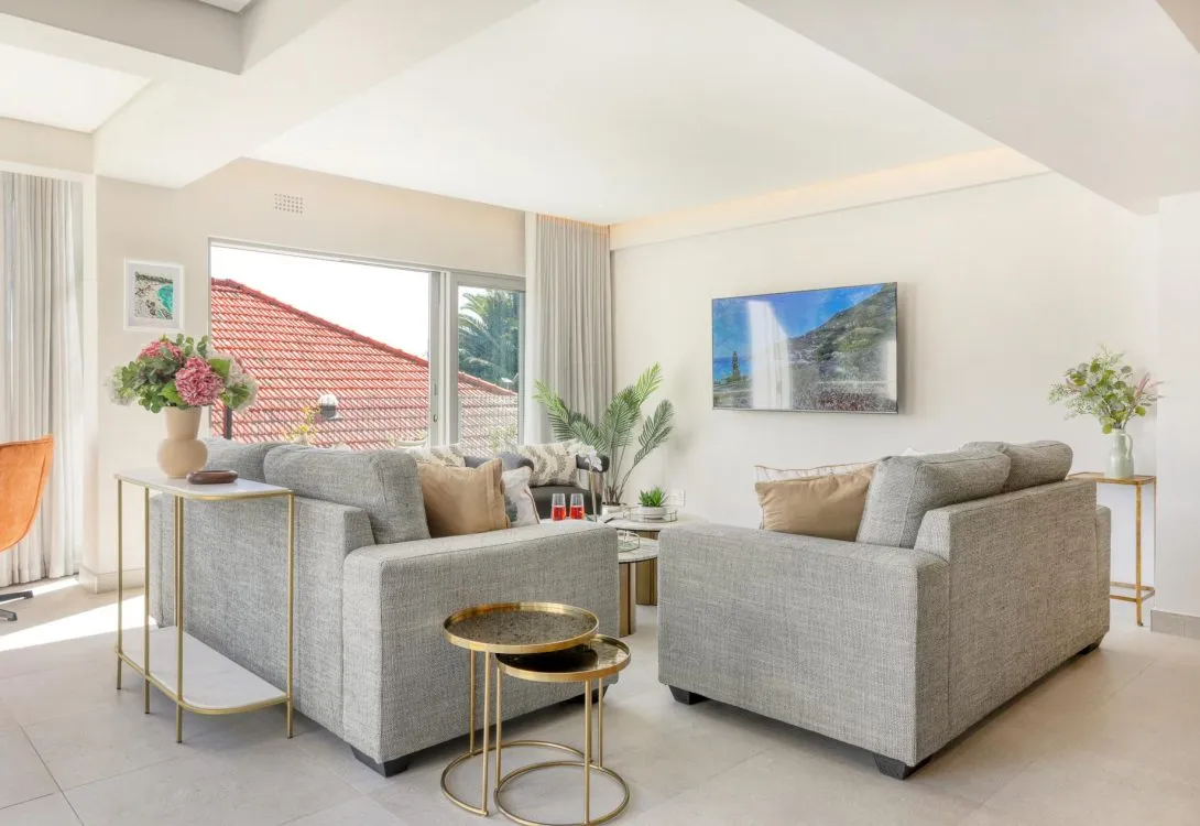 Lisburn-on-Clifton-Villa-Ocean-Views-Sleeps-15-33-1090×750