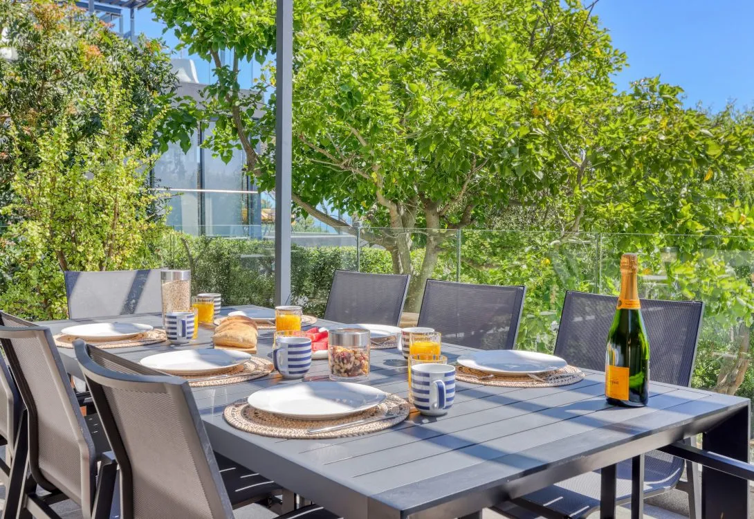 Little-Glen-Views-Camps-Bay-35-1090×750