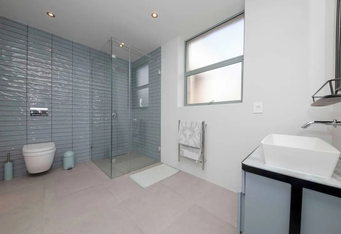 Llandudno-Endless-Summer-Villa-0-1090×750