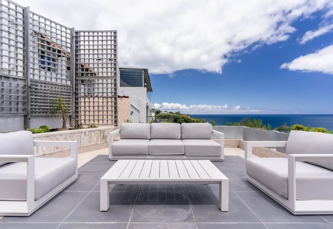 Llandudno-Oasis-11-Fishermans-Bend-Villa-18-1090×750