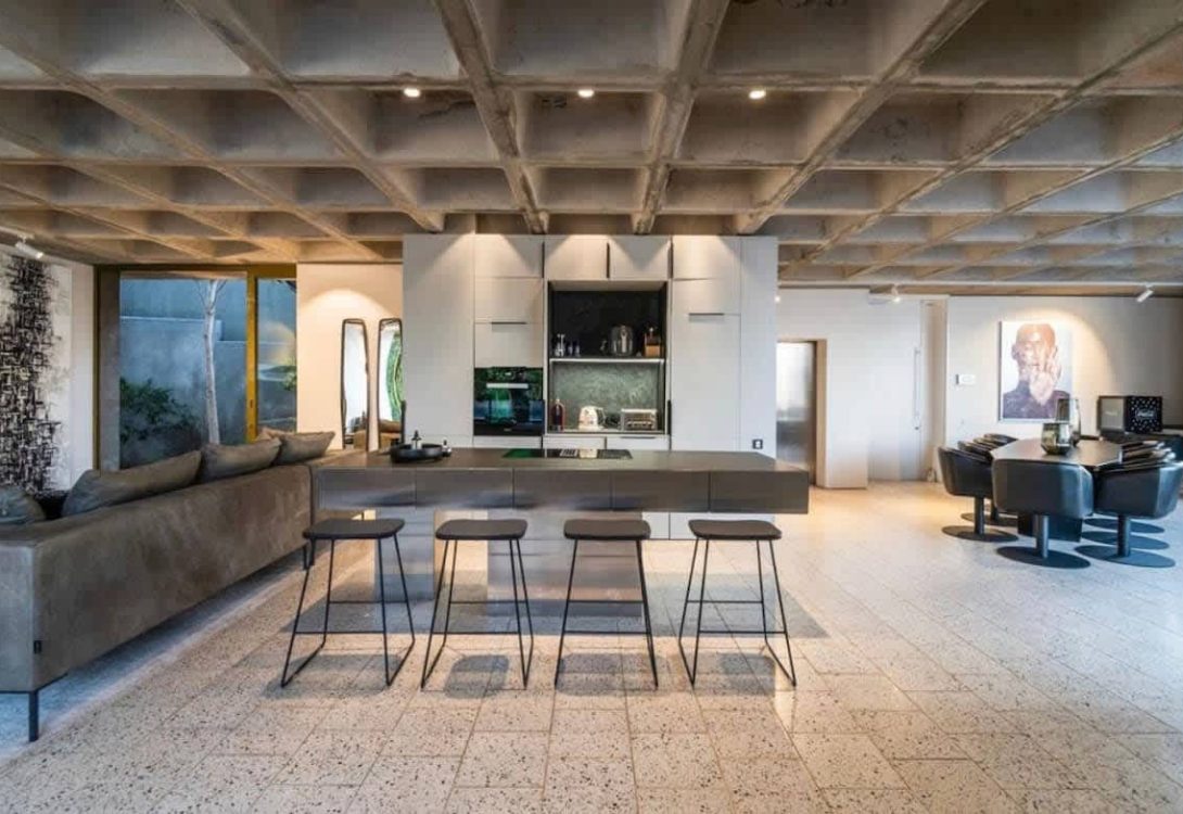 Luna-Azul-Loft-Sea-Point-Ilkley-Ultra-Lux-Apt-Pool-Views-20-1090×750