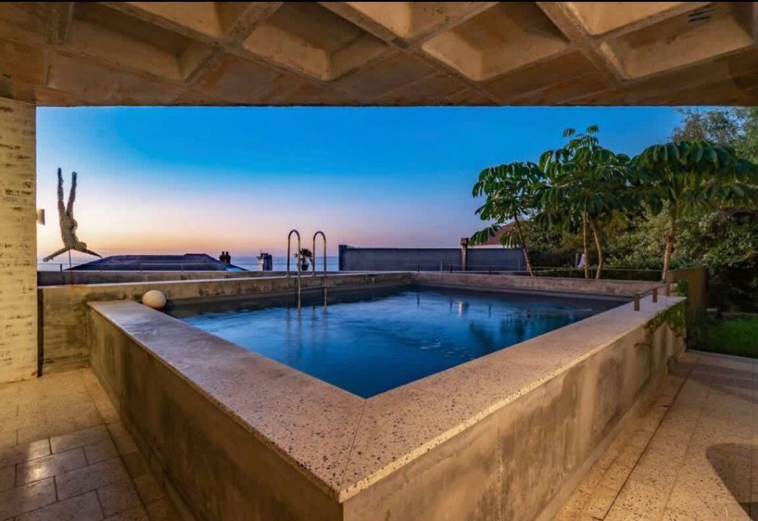 Luna-Azul-Loft-Sea-Point-Ilkley-Ultra-Lux-Apt-Pool-Views-24-1090×750