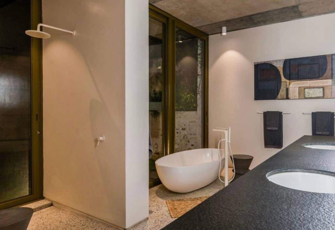 Luna-Azul-Loft-Sea-Point-Ilkley-Ultra-Lux-Apt-Pool-Views-4-1090×750