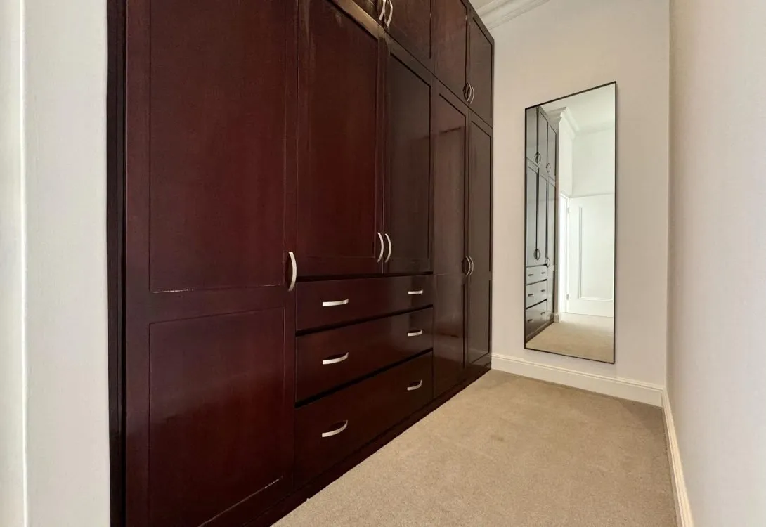 Ocean-View-Elegance-Majestic-villa-in-Bantry-Bay-1-1090×750 – Copy