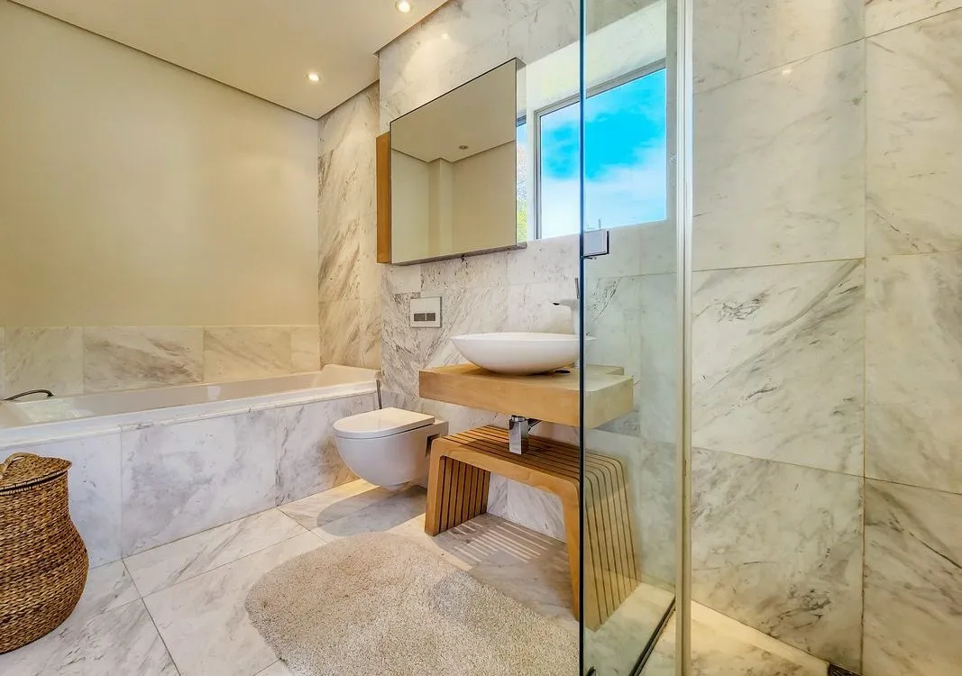 The-Midden-Constantia-Villa-Love-Island-31-1067×750