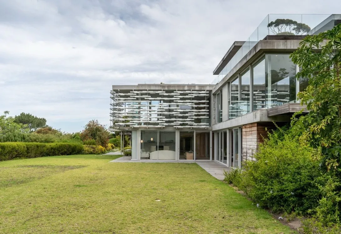 The-Midden-Cottage-Constantia-Love-Island-60-1090×750