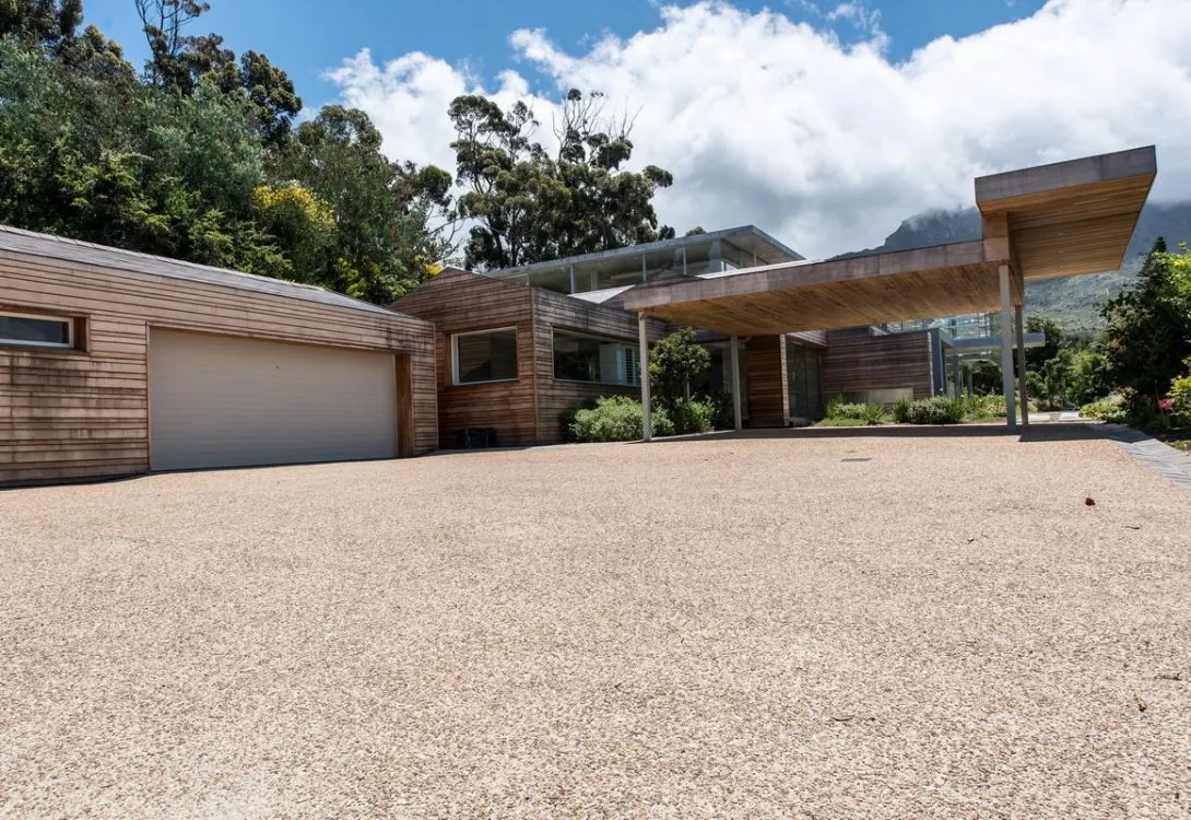 The-Midden-Cottage-Constantia-Love-Island-67-1090×750