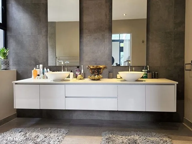 The-Silent-Hill-Tierboskloof-Hout-Bay-Villa-3