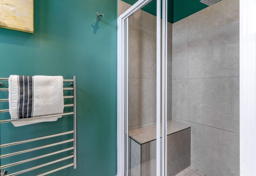 Villa-Iparadesi-Camps-Bay-Pool-Panoramic-Views-29-1090×750