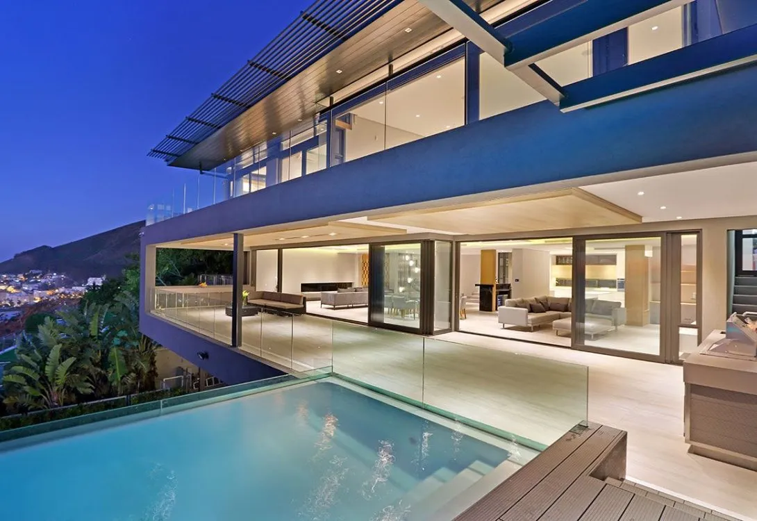 Villa-Quartza-De-Wet-Villa-Bantry-Bay-1-8-1090×750