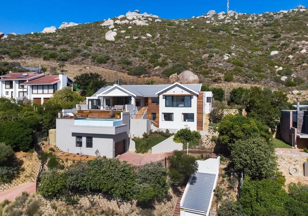 Whale-Rock-34-Llandudno-Road-35-1068×750