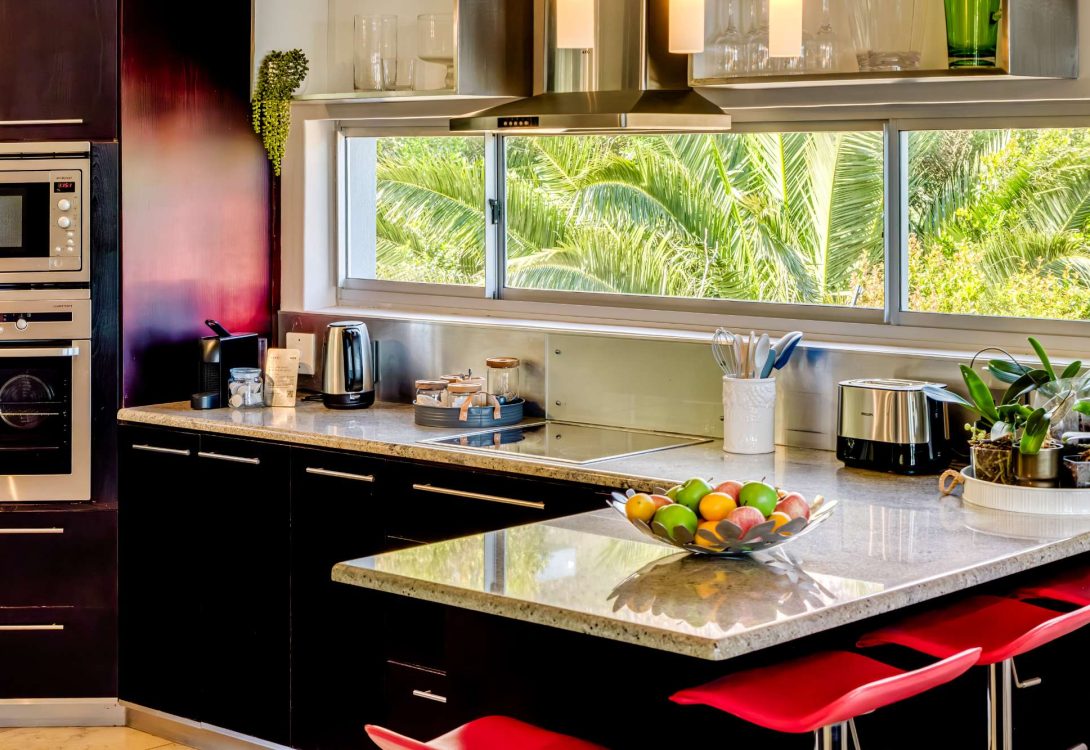 aVIEWor2-2-Hely-Hutchinson-Camps-Bay-23-1090×750