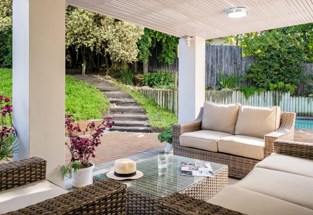 imgi_13_Rivendell-8-Luisa-Way-Hout-Bay-Rental-35-1090×750