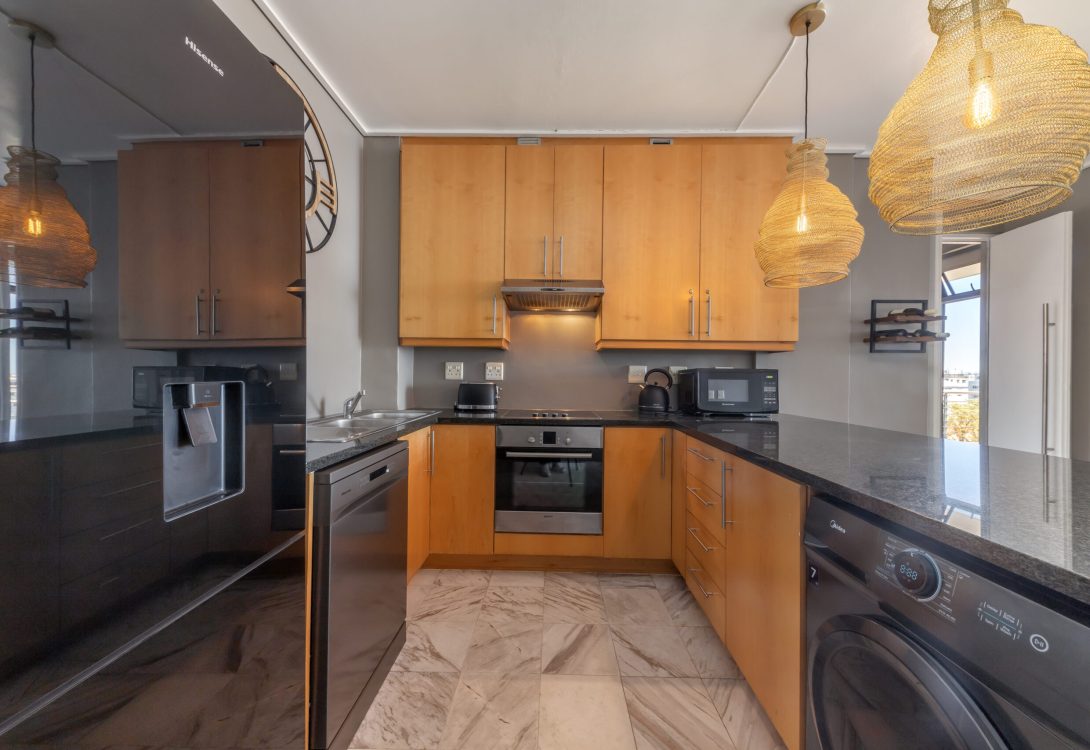 imgi_17_Atlantic-Views-503-Sea-Point-24-1090×750