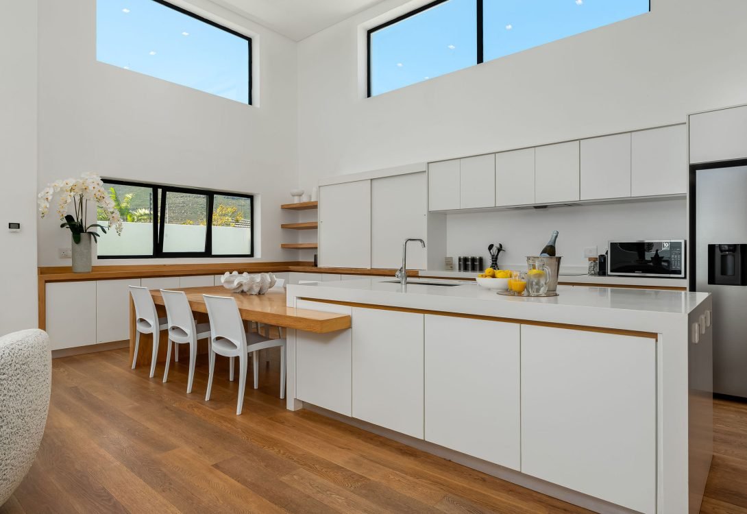 imgi_17_Skye-Haven-Hout-Bay-Villa-0-1090×750