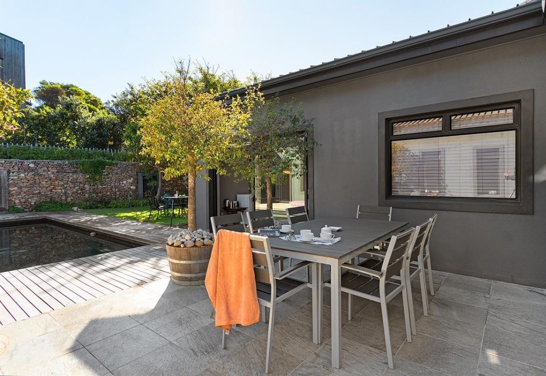 imgi_18_Sandy-Bay-Villa-Llandudno-Hout-Bay-1-9-1090×750