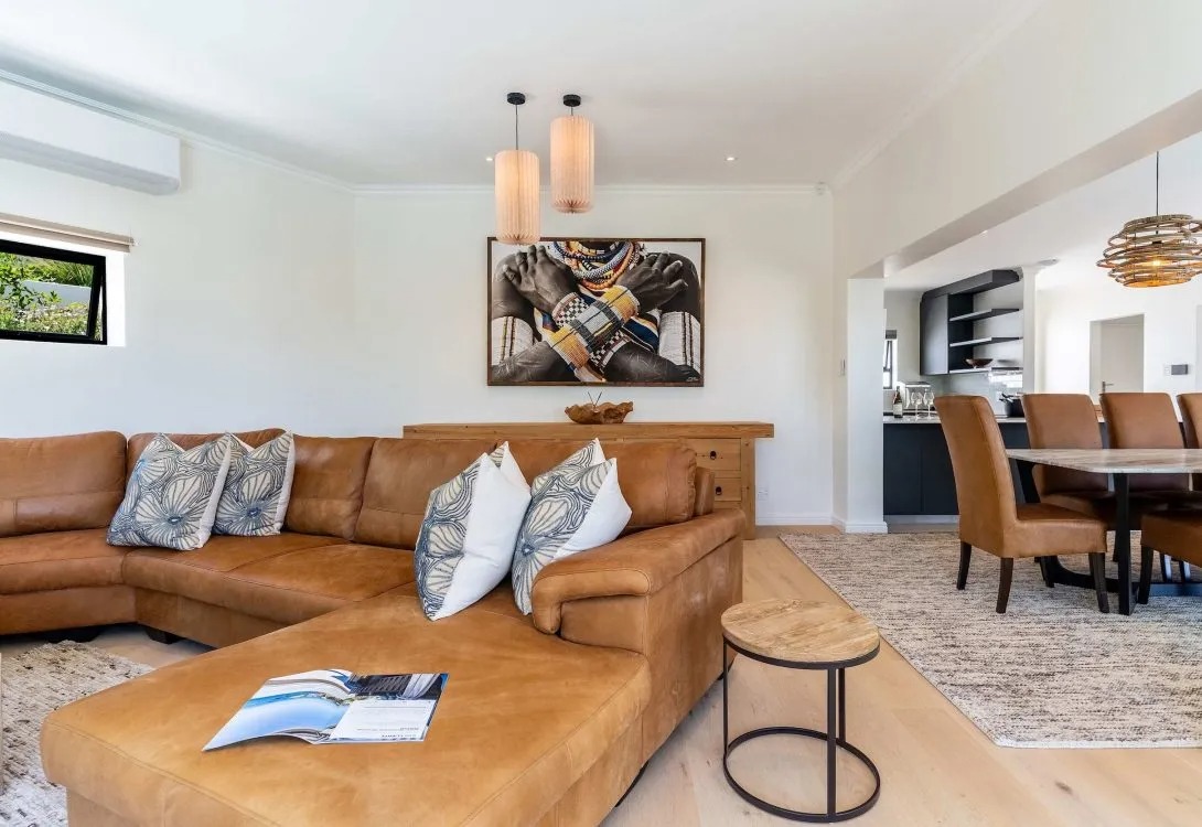 imgi_21_Crystal-Bay-Villa-Pool-Views-Luxury-Living-24-1090×750