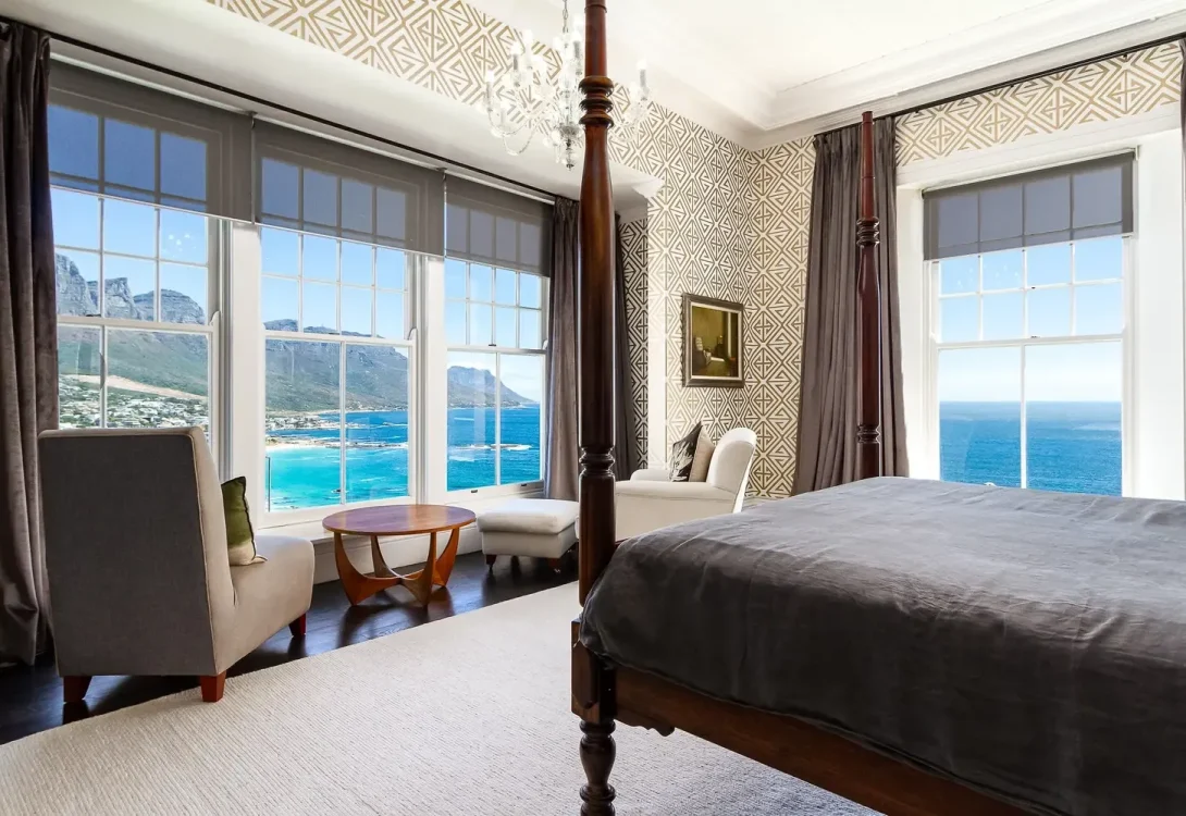 imgi_21_White-Cliffs-Villa-Clifton-12-1090×750