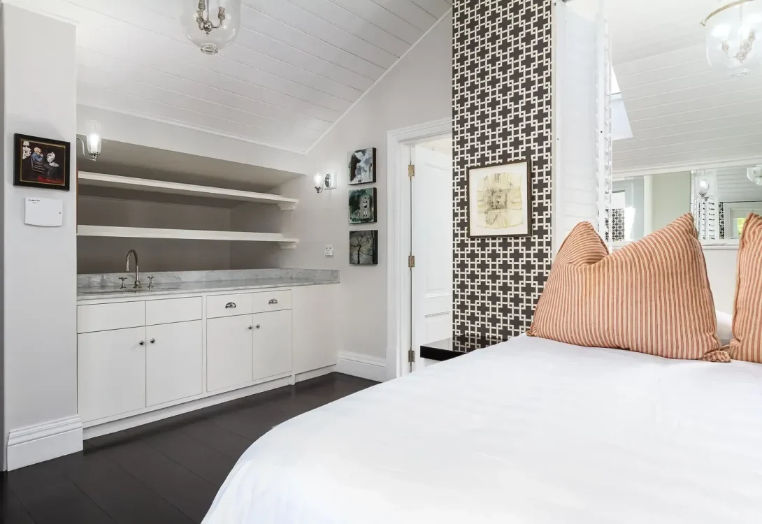 imgi_23_White-Cliffs-Villa-Clifton-2-1090×750