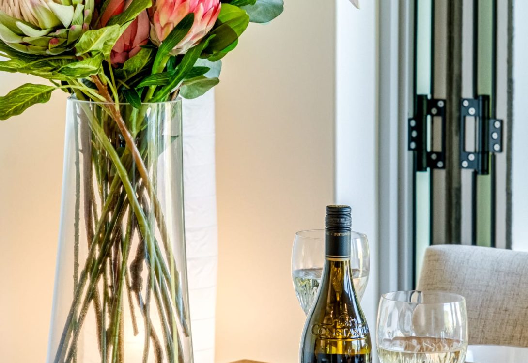 imgi_25_Rivendell-8-Luisa-Way-Hout-Bay-Rental-24-1090×750